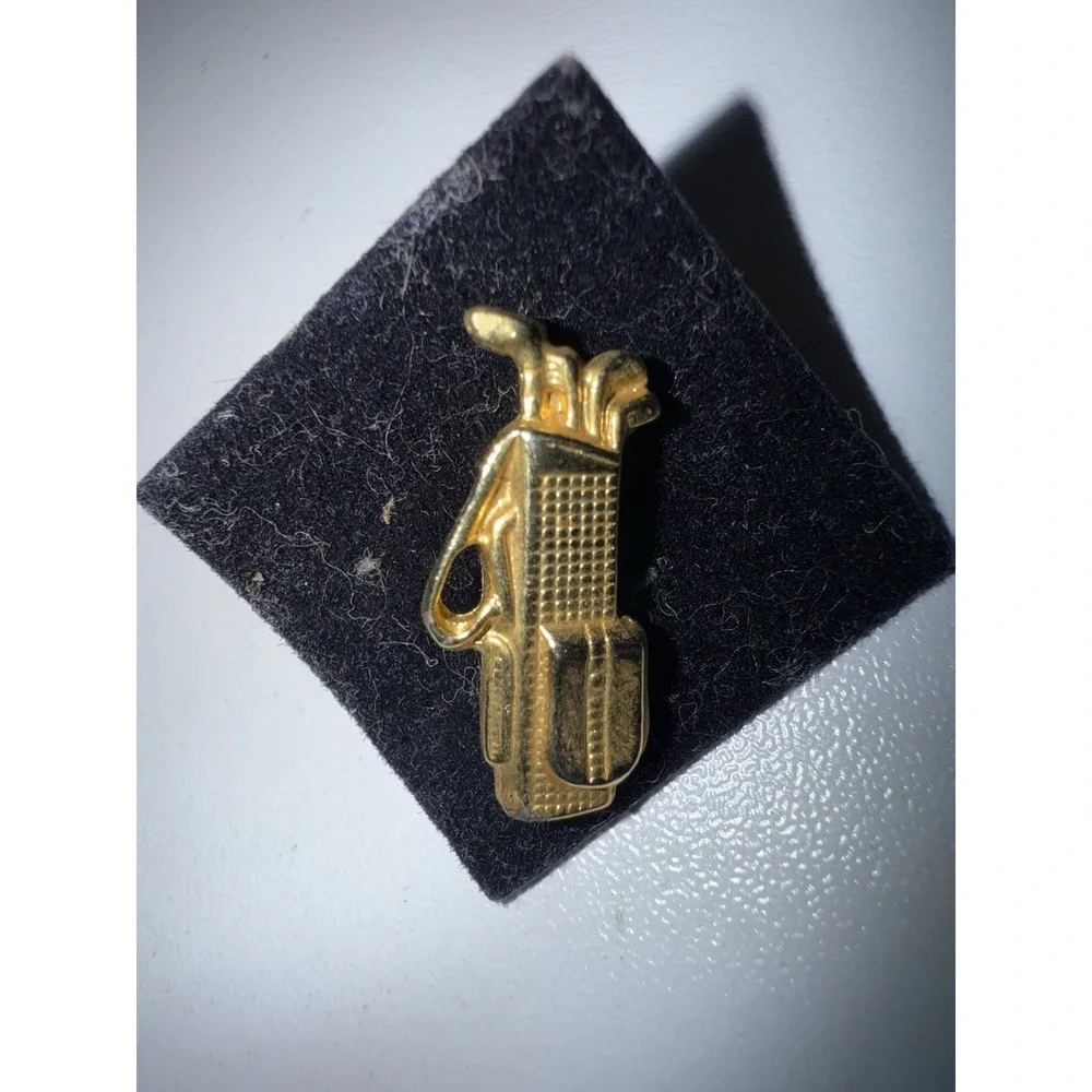 Golf Bag Tie Tack‎ Lapel Pin Brooch Gold Colored Very Small Intricate Detailed